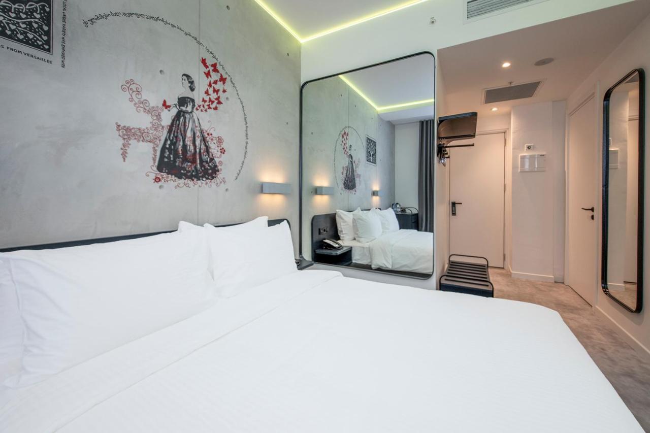 Golden Tulip Design Tbilisi Ξενοδοχείο Εξωτερικό φωτογραφία