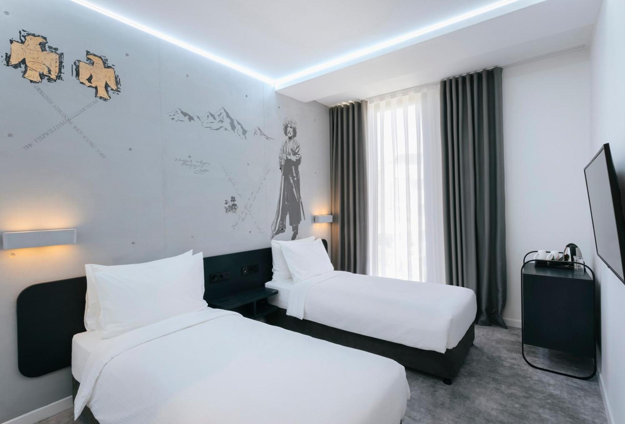 Golden Tulip Design Tbilisi Ξενοδοχείο Εξωτερικό φωτογραφία