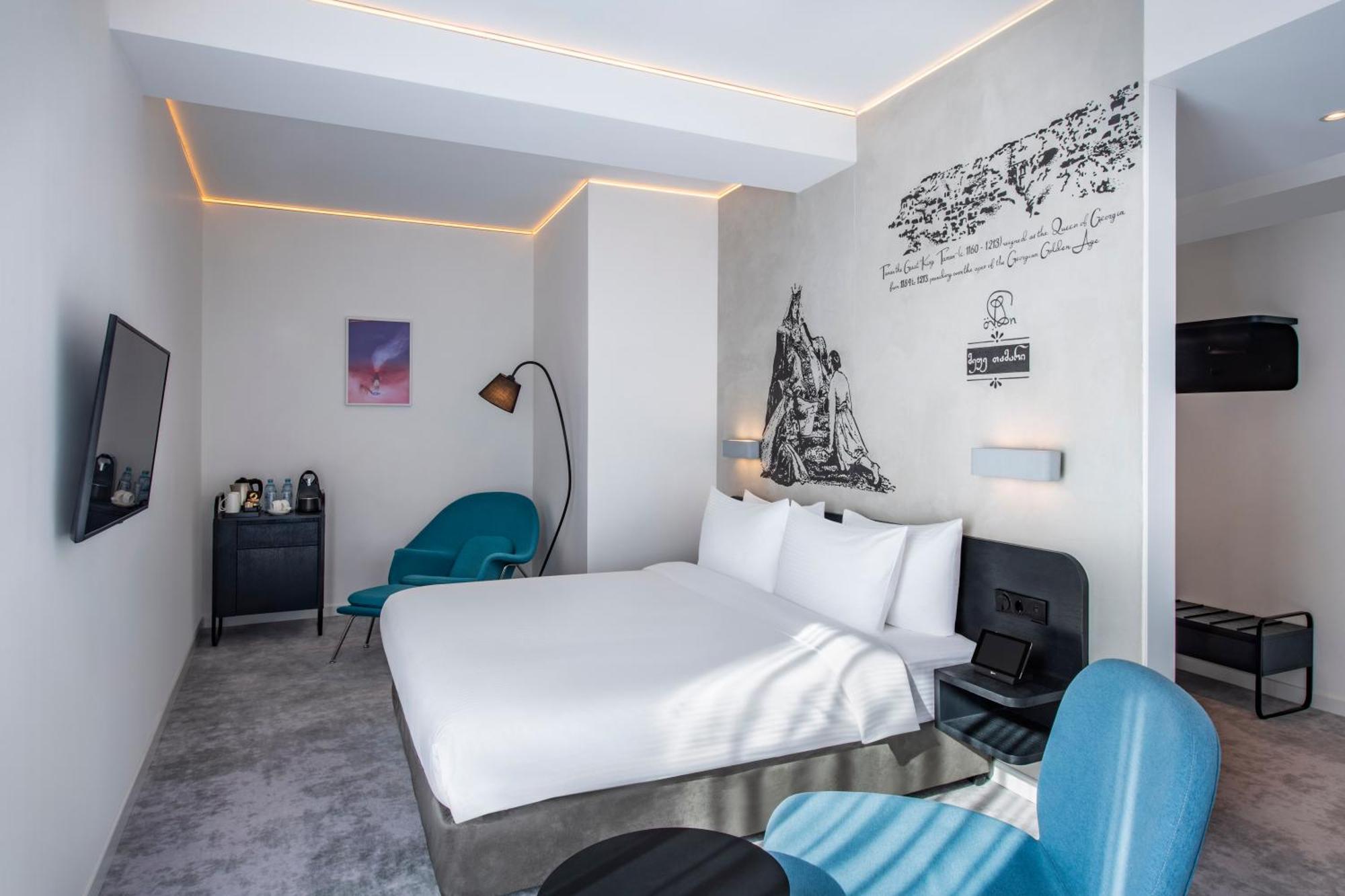 Golden Tulip Design Tbilisi Ξενοδοχείο Εξωτερικό φωτογραφία