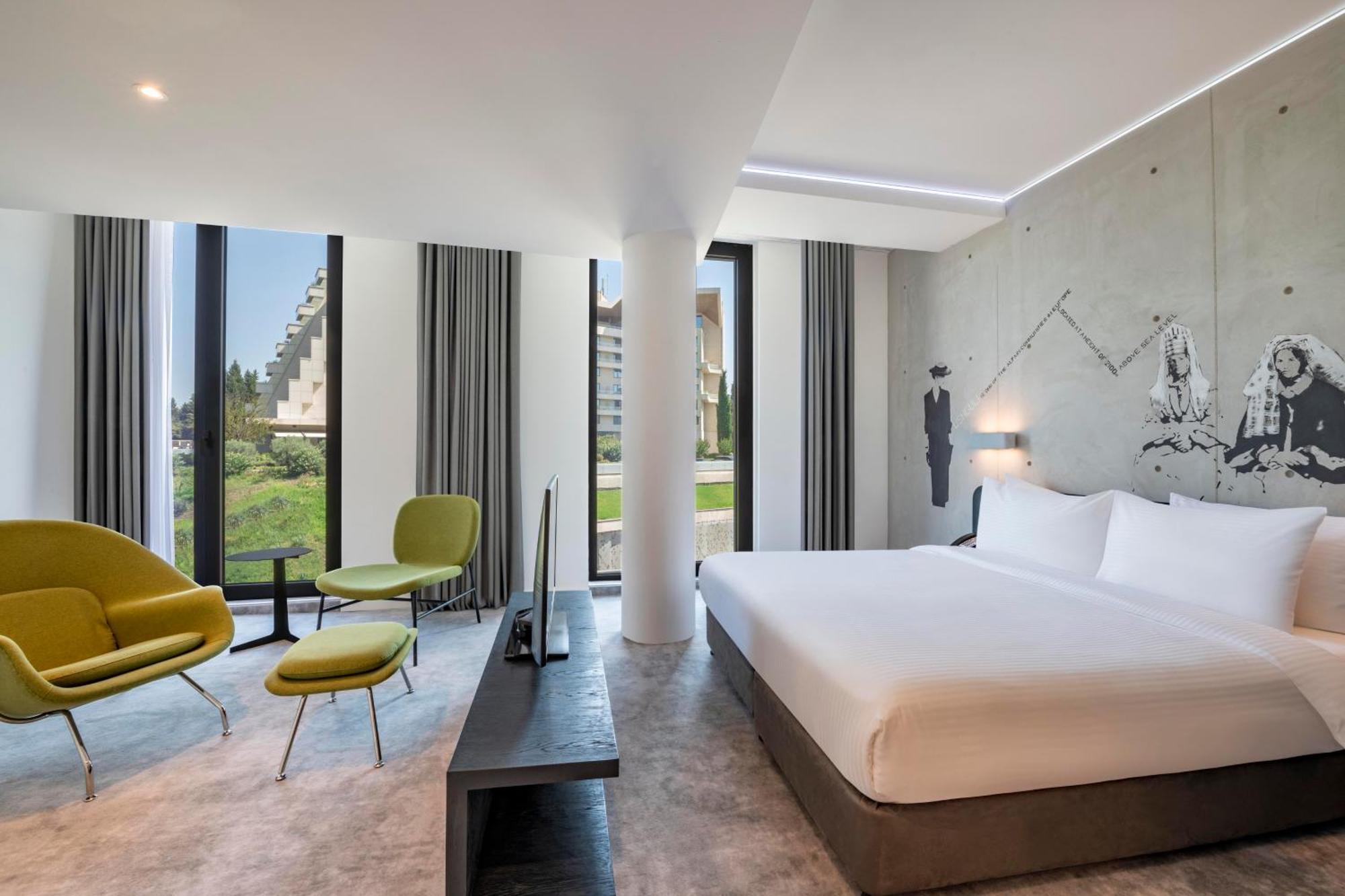 Golden Tulip Design Tbilisi Ξενοδοχείο Δωμάτιο φωτογραφία