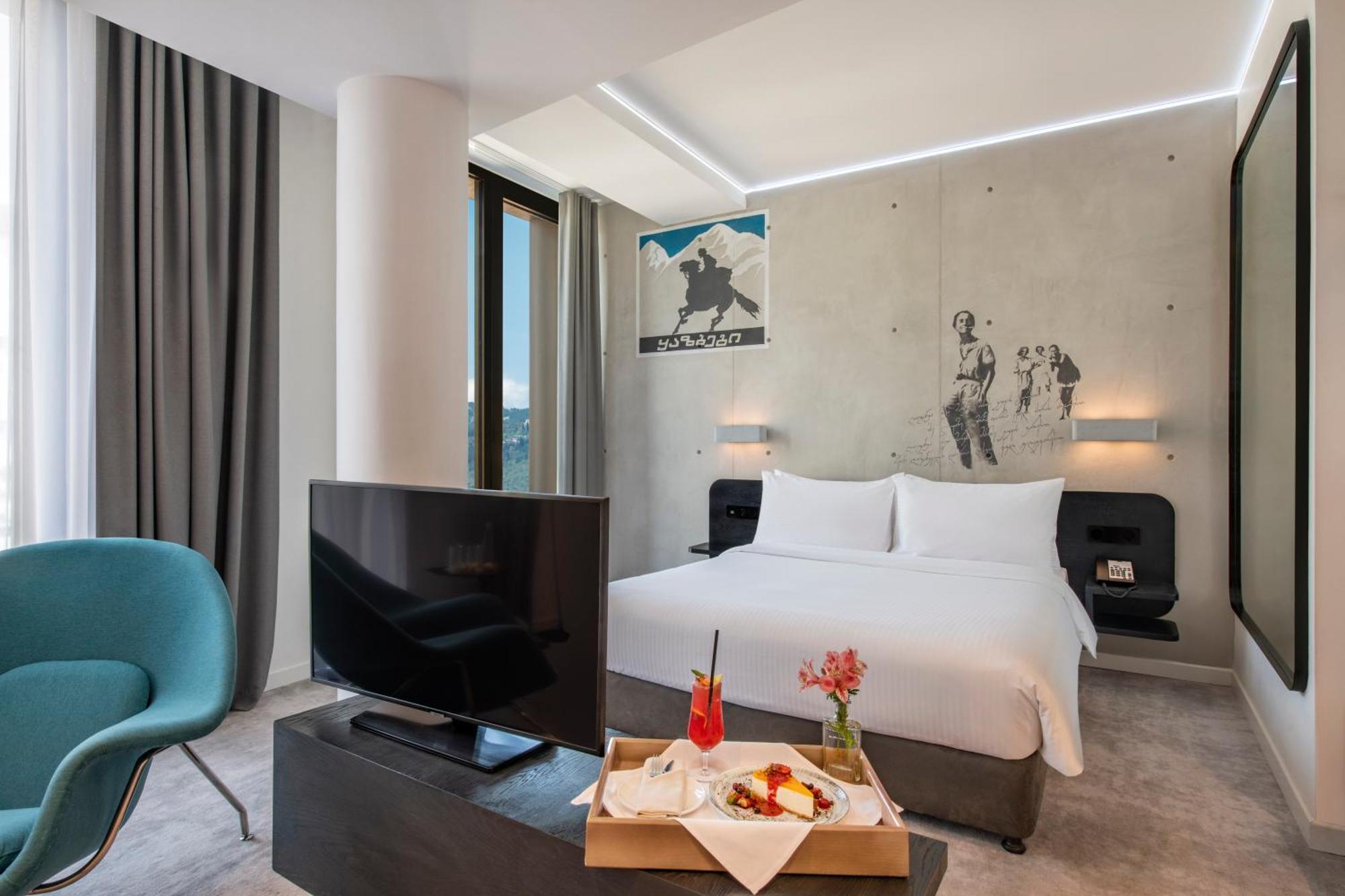 Golden Tulip Design Tbilisi Ξενοδοχείο Εξωτερικό φωτογραφία
