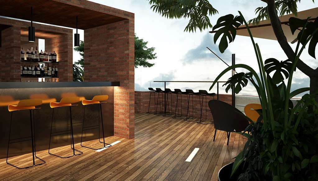 Golden Tulip Design Tbilisi Ξενοδοχείο Εστιατόριο φωτογραφία